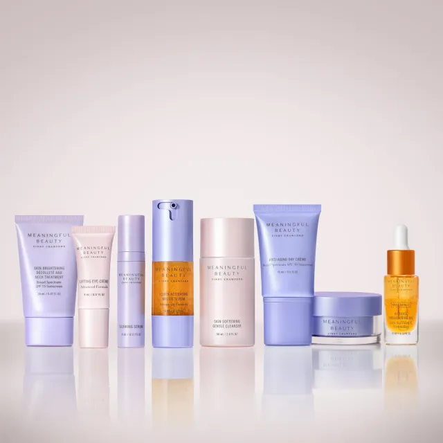 Meaningful Beauty Skin 8-Piece Deluxe Face & Neck Skincare System Advanced Formula with Vitamin C Bi-Phase Brightening Oil kit viso