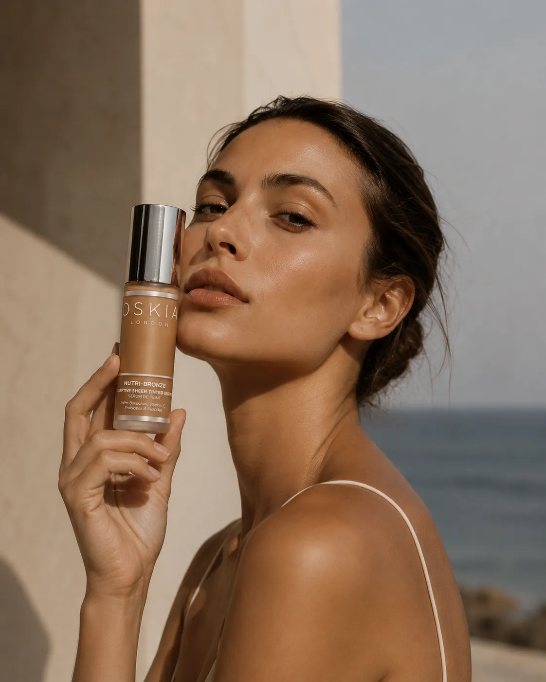 Oskia Nutri-Bronze siero colorato viso bakuchiol glow
